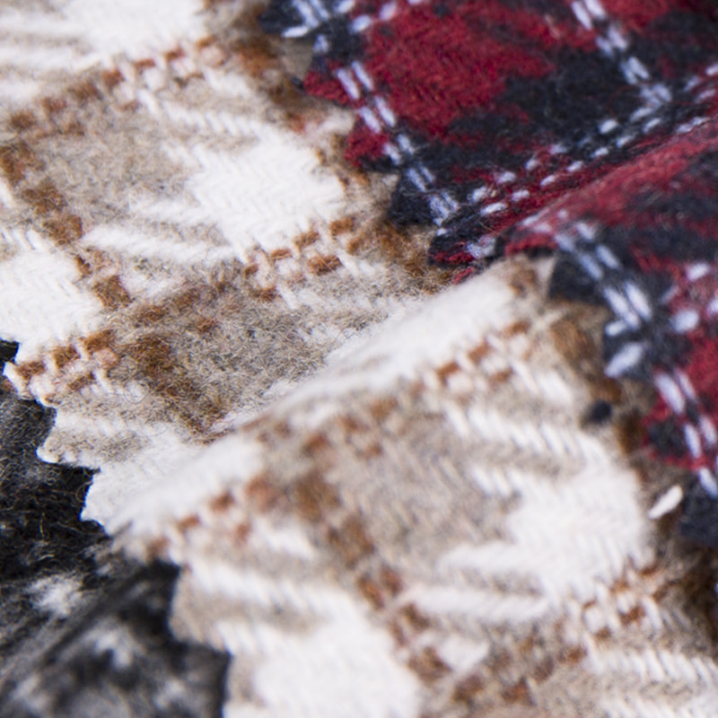 Vichy kockás 10% gyapjú 90% vegyiszálas Tweed szövet